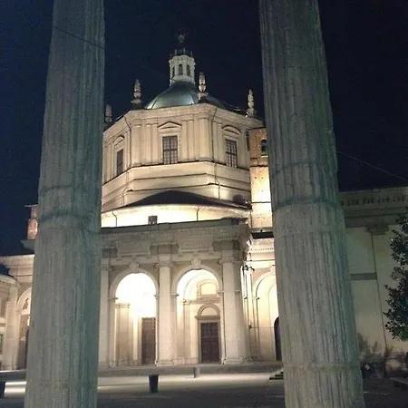 Centro * Milão